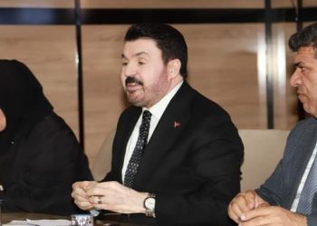 Ağrı Belediye Başkanı Sayan, AK Parti’den milletvekili aday adaylığı başvurusu yaptı