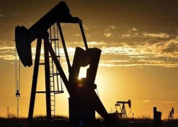 Brent petrolün varil fiyatı 74,69 dolara geriledi