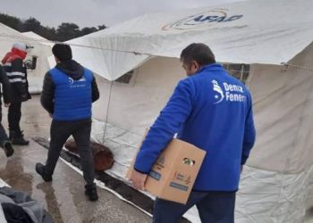 Deniz Feneri Derneği Ramazan ayında depremin vurduğu illerde depremzedenin yanında!