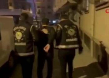 FETÖ’nün hücre evlerine yönelik operasyonda 21 gözaltı