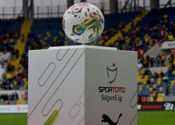 Galatasaray takıldı, Fenerbahçe farkı azalttı! Süper Lig’de puan durumu