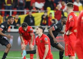 Göztepe, play-off potasından uzaklaşıyor