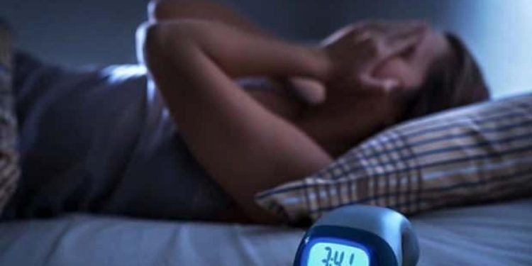 Kronik insomnia hastalığı nedir, belirtileri nelerdir? Uykusuzluk vücutta ne yapar?