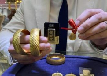 Rekor kıran altın için panik satışı uyarısı