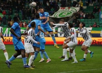 Rizespor, Altay’ı 3 golle devirdi