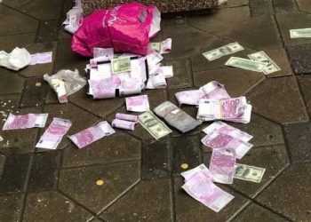 “Rus arama kurtarma personeli enkazdan para çaldı” iddiası yalanlandı