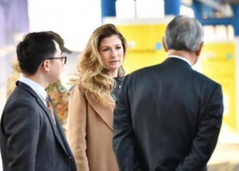 Ukrayna’ya sürpriz ziyaret