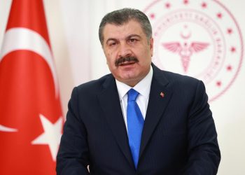 Bakan Koca’dan sağlık çalışanlarına mesaj: Yeni dönem başlıyor!