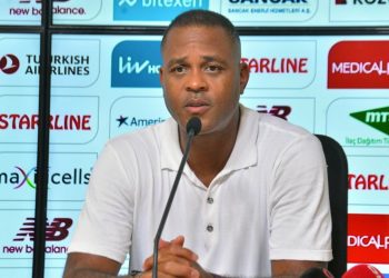 Patrick Kluivert: Muazzam bir atmosferdi