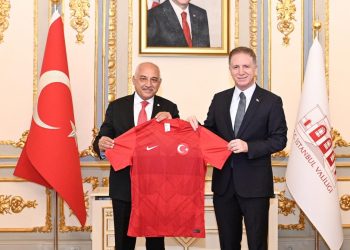 Mehmet Büyükekşi, Davut Gül’ü ziyaret etti