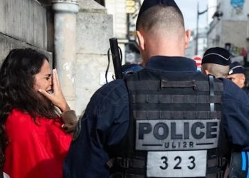 Paris’te Filistin yürüyüşüne polisten sert müdahale!